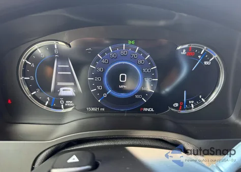 2019 Cadillac Escalade Premium Luxury z USA, uszkodzony, nr VIN 1GYS3CKJXKR152853